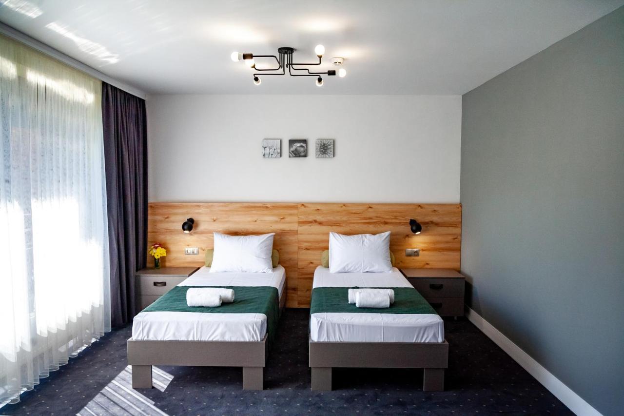 Institutul Muncii Hotell Chişinau Exteriör bild